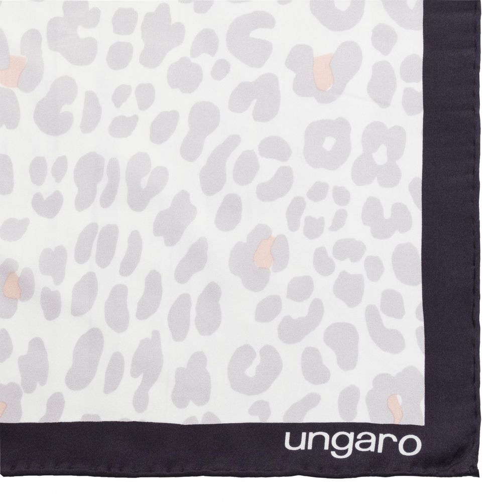 Платок Leopardo Silk