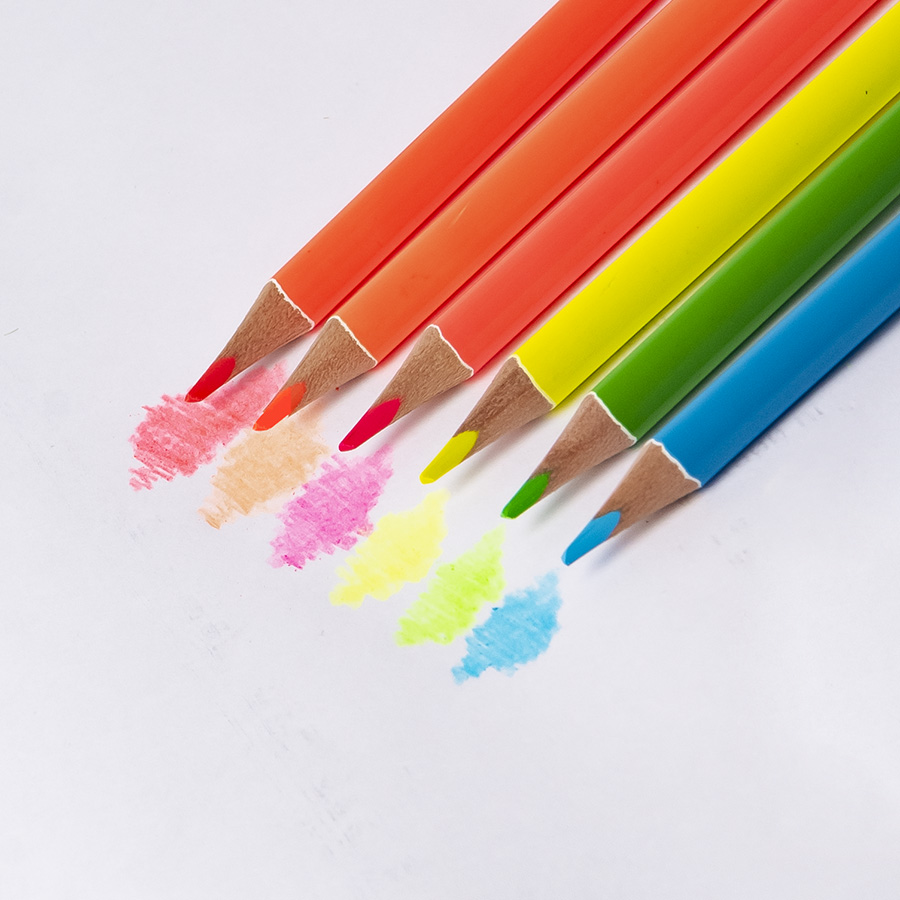 Набор цветных карандашей NEON