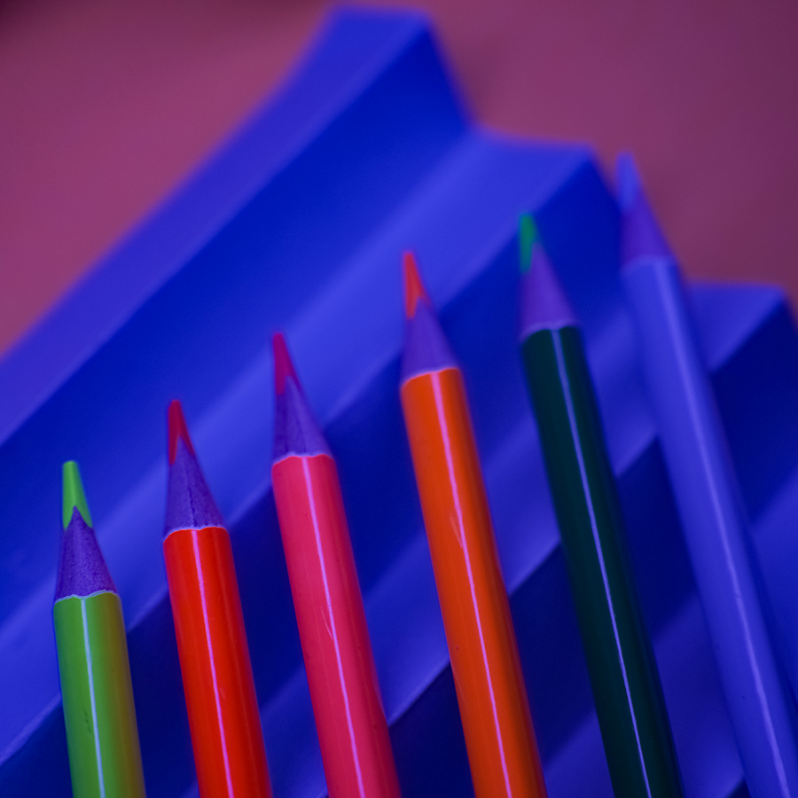 Набор цветных карандашей NEON