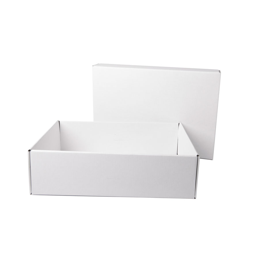 Коробка подарочная с лентой белой атласной