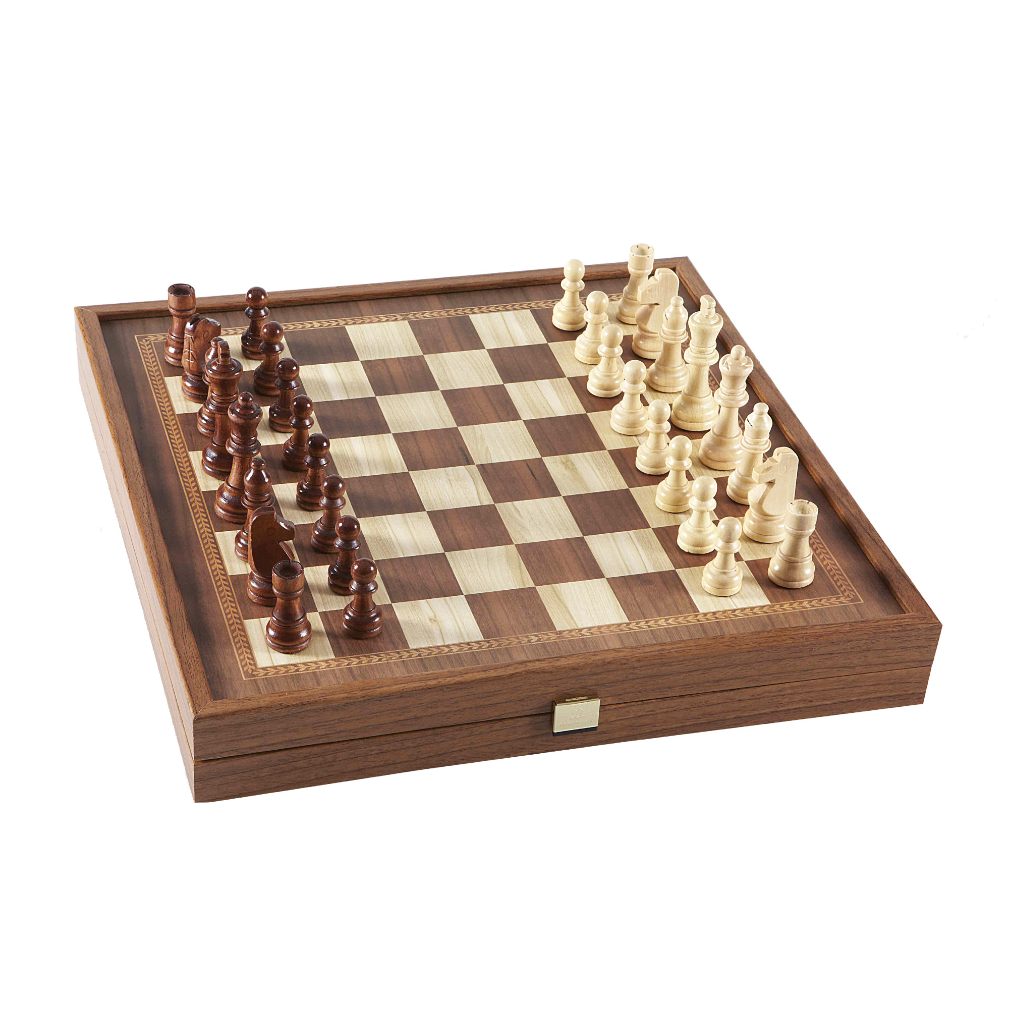 Набор игр 3 в 1 (шахматы