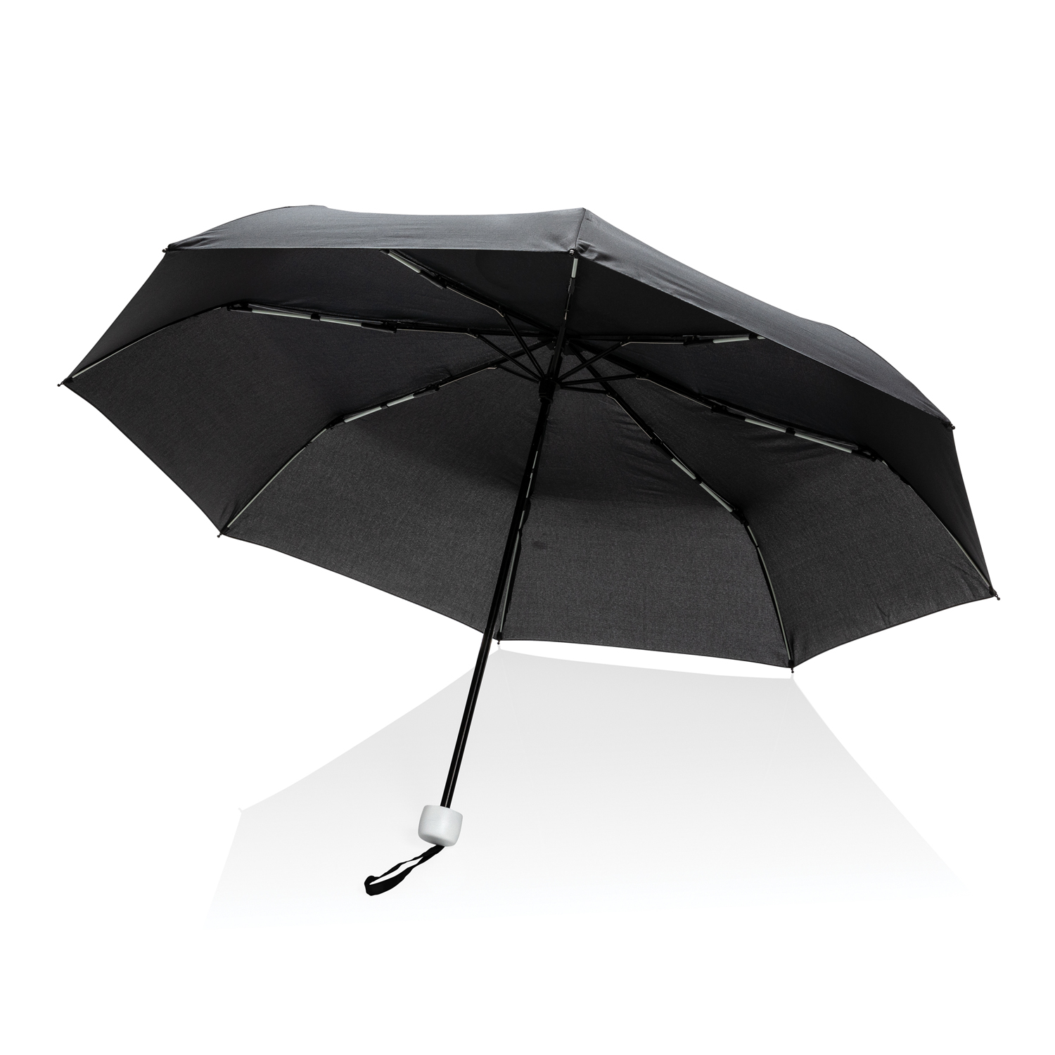 Компактный плотный зонт Impact из RPET AWARE™