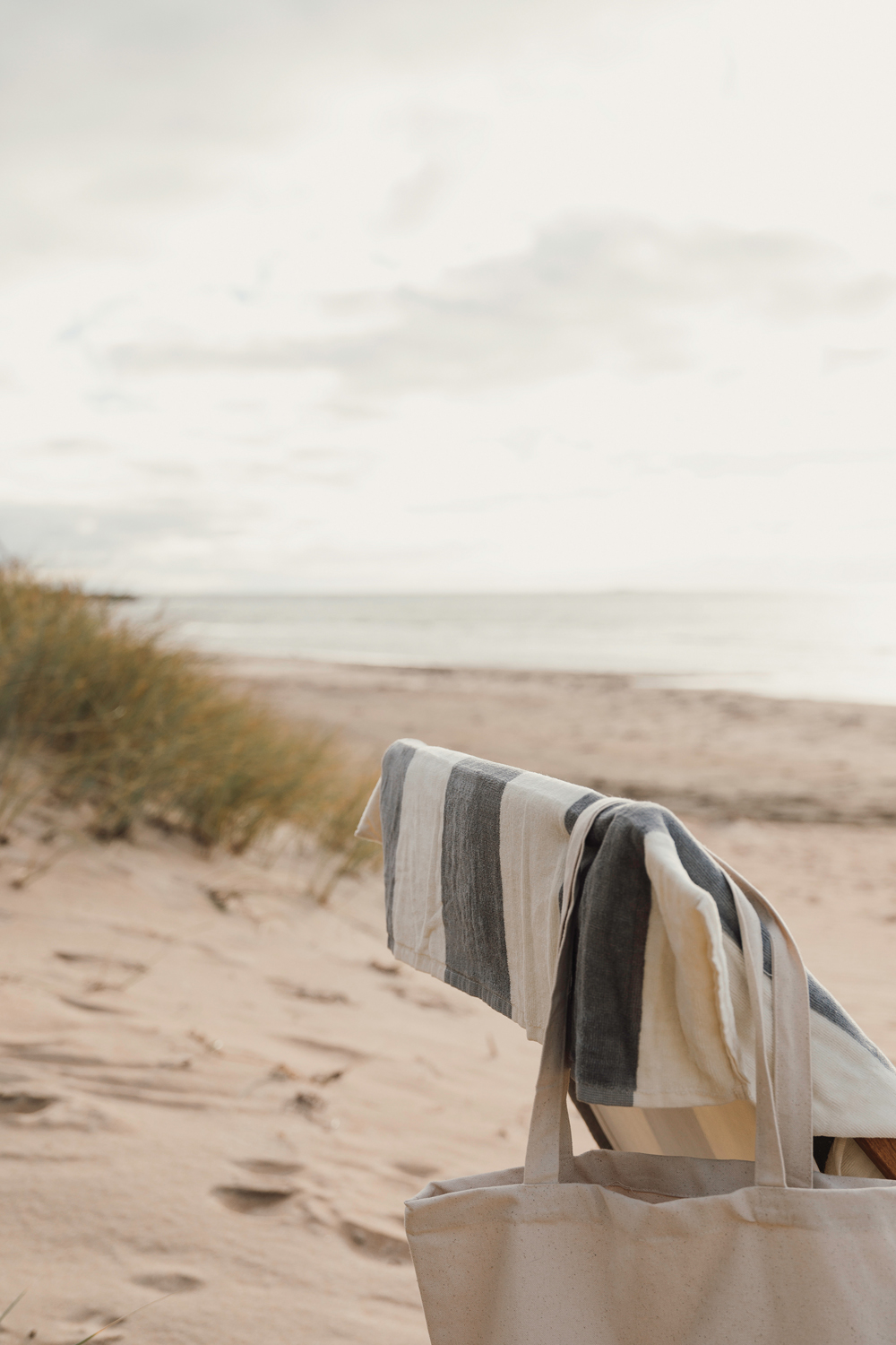 Пляжное полотенце VINGA Valmer