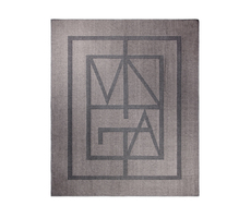 Плед VINGA Monogram из переработанного полиэстера GRS, 170x130 см