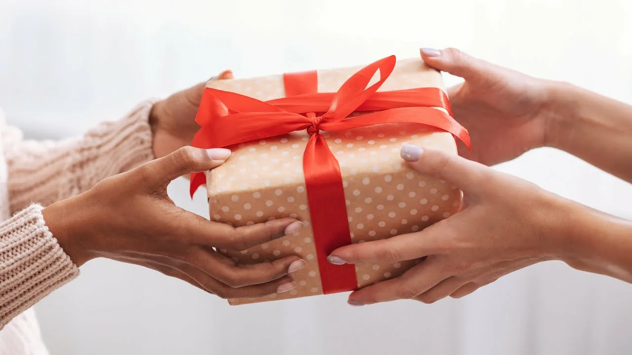 Получите подарок на выбор от GiftsPro